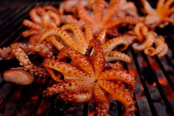 Cách làm bạch tuộc nướng sa tế