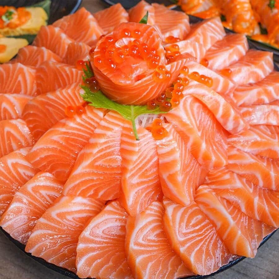 Cá hồi cung cấp nhiều dinh dưỡng cho cơ thể