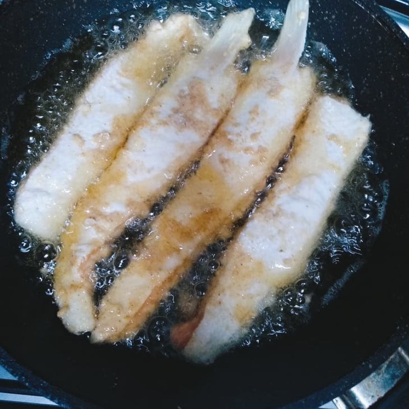 Chiên lườn cá hồi