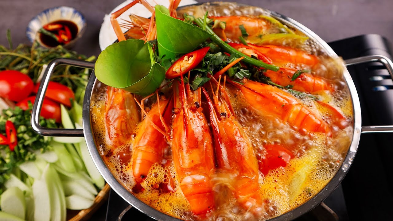 Lẩu thái tôm càng xanh chua cay