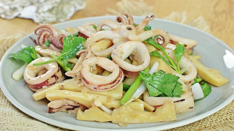 Mực Xào Măng