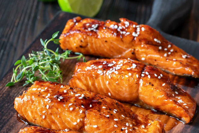 Cá hồi sốt Teriyaki