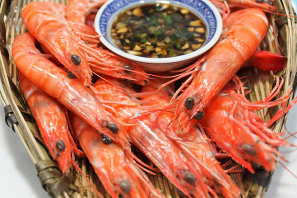 Tôm luộc có nhiều dinh dưỡng tốt cho sức khoẻ