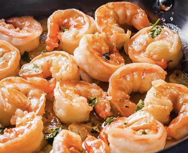 Tôm sốt bơ tỏi thơm ngon