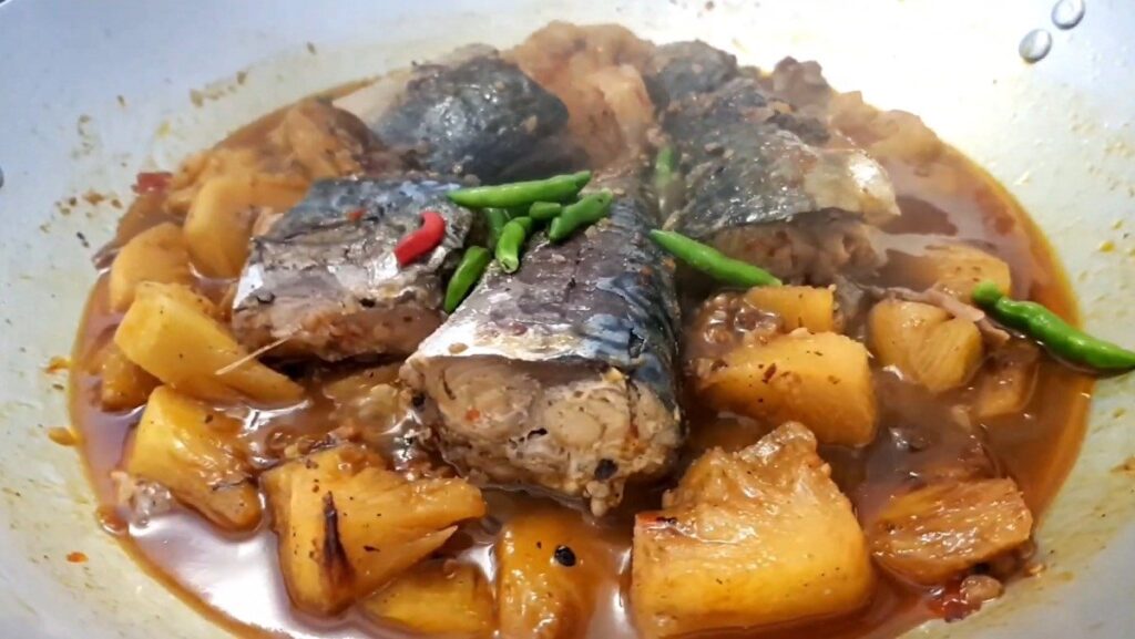 Cách làm cá saba kho thơm