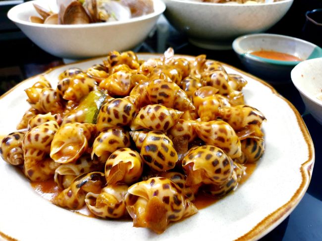 Ốc hương có giá trị dinh dưỡng cao cho cả mẹ bầu và thai nhi