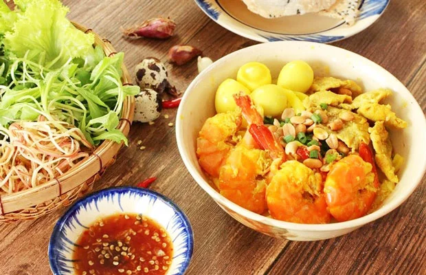 Cách Nấu Mì Quảng Hải Sản Đậm Đà Tuyệt Hảo
