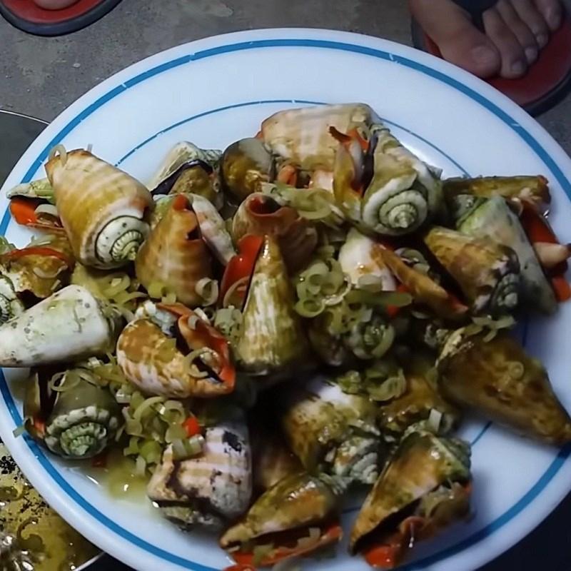 Ốc nhảy xào sả ớt thơm ngon