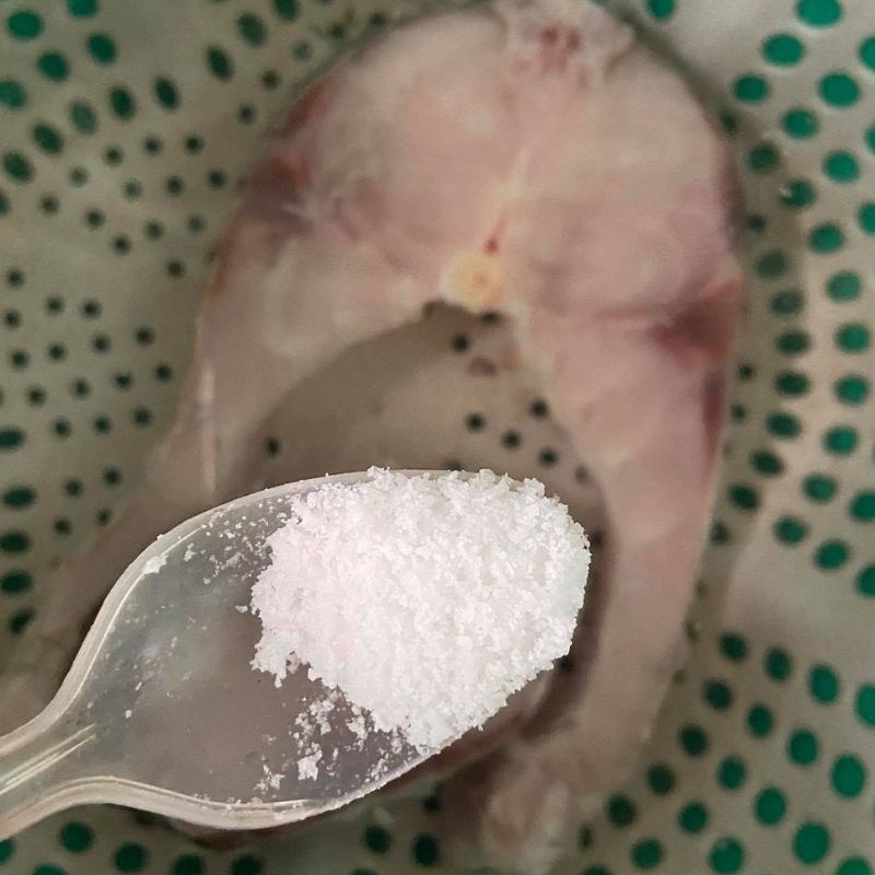 Khử mùi cá trắm