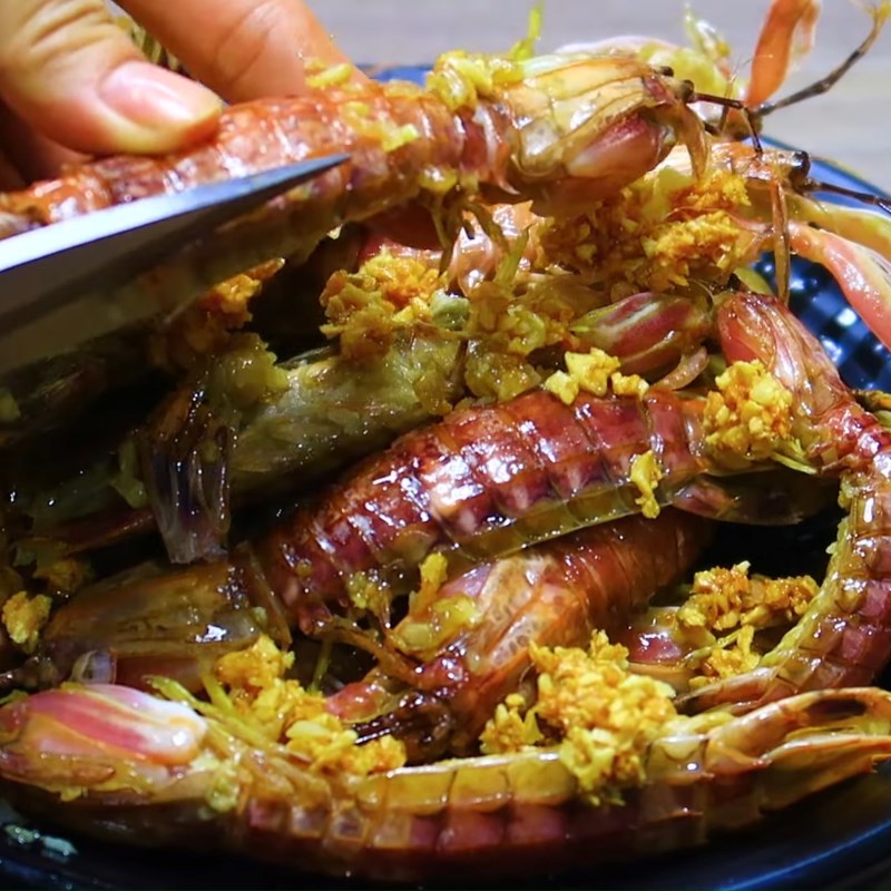 Tôm tít xào bơ tỏi thơm ngon