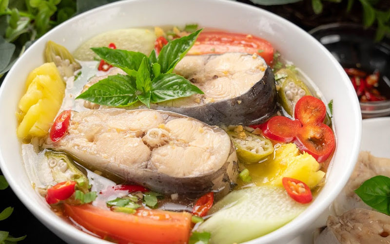 Canh chua cá chim